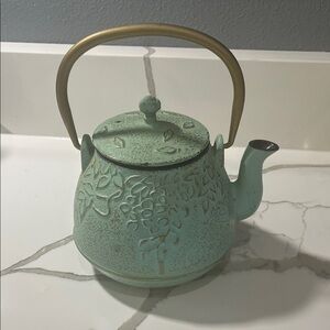 Source Unknown Mint Green Teapot with Gold Handle